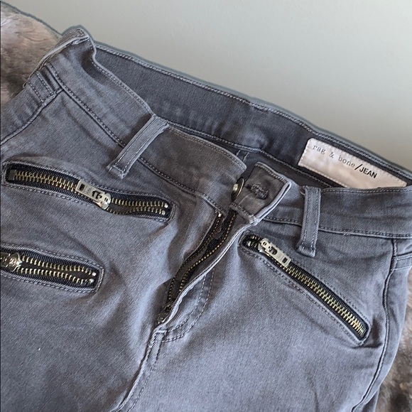 Jeans - Picture 2 of 2